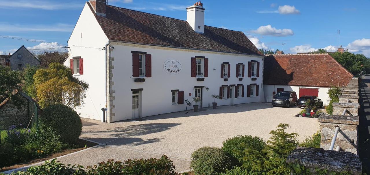 Apartamento Les Bords De Loire Veuves Exterior foto